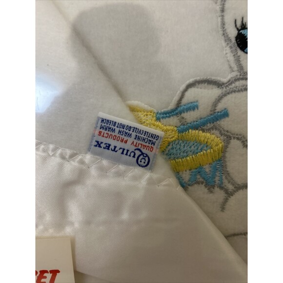 Quiltex Vintage Bear Baby Blanket Silky Edge Satin Printed Binding NOS USA Boxed - Picture 2 of 9